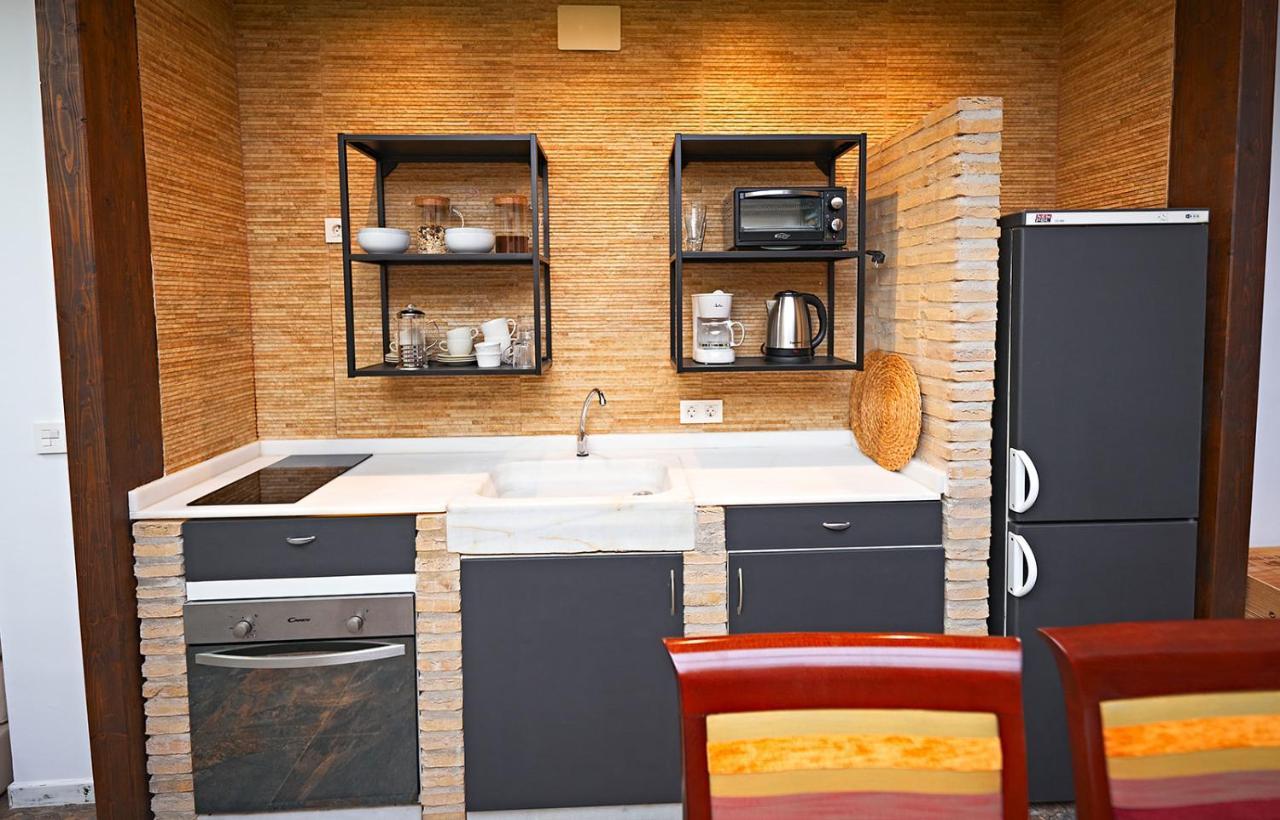 Apartamentos Infantes 28 รอนดา ภายนอก รูปภาพ