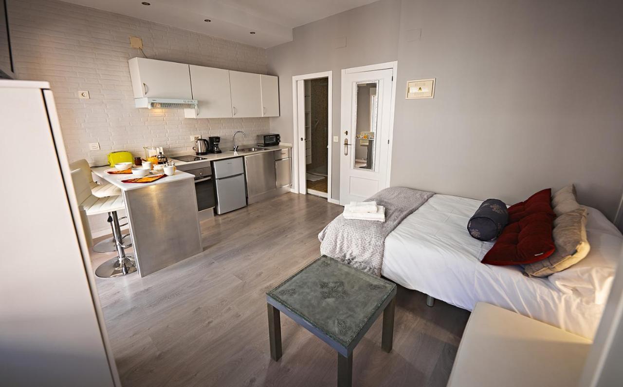 Apartamentos Infantes 28 รอนดา ภายนอก รูปภาพ
