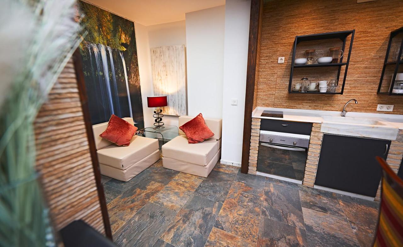 Apartamentos Infantes 28 รอนดา ภายนอก รูปภาพ