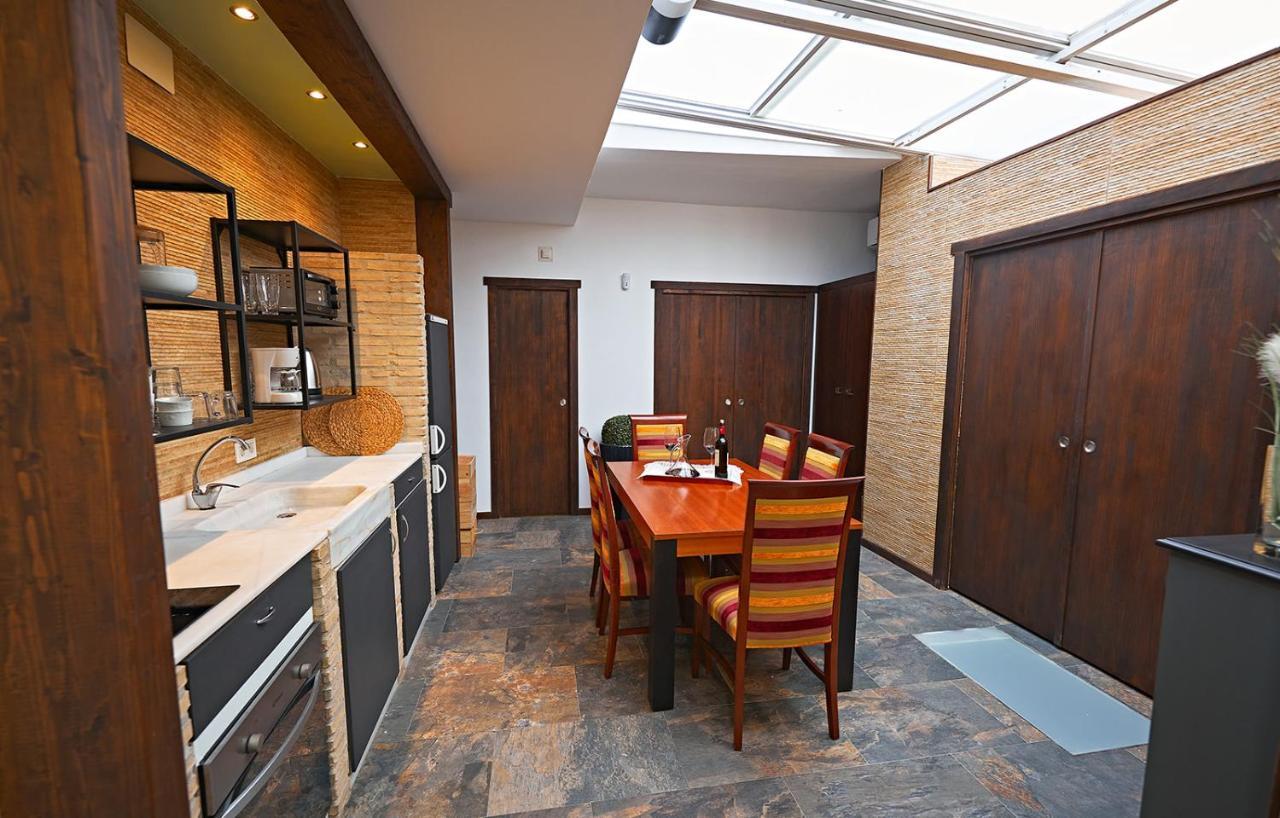 Apartamentos Infantes 28 รอนดา ภายนอก รูปภาพ